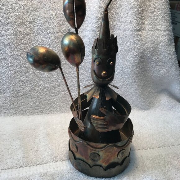Vintage Copper Clown Decor With Balloons - Handmade Metal Art Sculpture - Quirky - Picture 7 of 14
